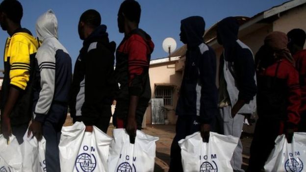 منظمة الهجرة: المهاجرون الأفارقة يباعون في ليبيا كعبيد