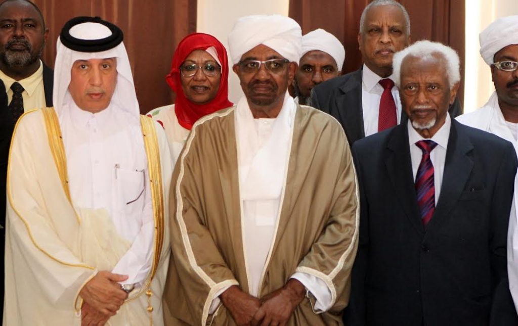 السفارة والمدارس السودانية في الدوحة تستدعي ” البجراوية” و” كوش”