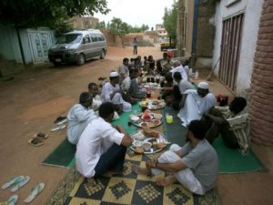 ( الضرا ) .. عادة رمضانية سودانية متوارثة عابرة للقارات