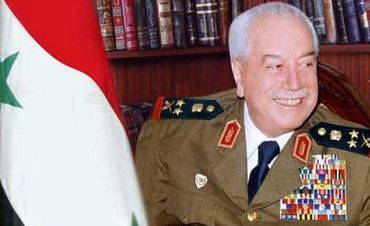 وفاة وزير الدفاع السوري السابق مصطفى طلاس في باريس