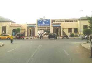 طلاب فصلتهم جامعة البحر الأحمر يتخذون اجراءات قانونية ضد الجامعة