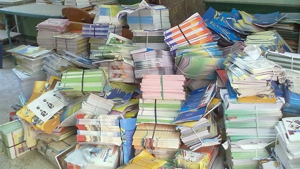 السلطات الأمنية تحقق في عطاء طباعة الكتب المدرسية في فيتنام