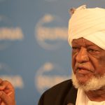 رئيس هيئة علماء السودان يطالب الدولة بمنح وسائل الإعلام مزيداً من الحرية