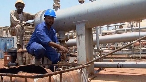 خروج (5940) مصنعاً عن دائرة الإنتاج  في السودان