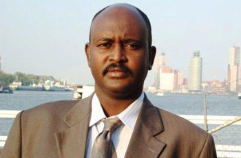 اتحاد الصحفيين السودانيين لـ”الصحفيين العرب”: انتهاكات ضد الصحفيين وتعطيل للصحف
