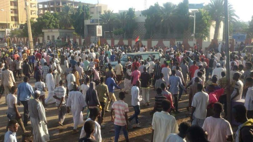 لجنة صيادلة السودان تعلن الإضراب يوم الثلاثاء والالتزام بالعمل في الطوارئ