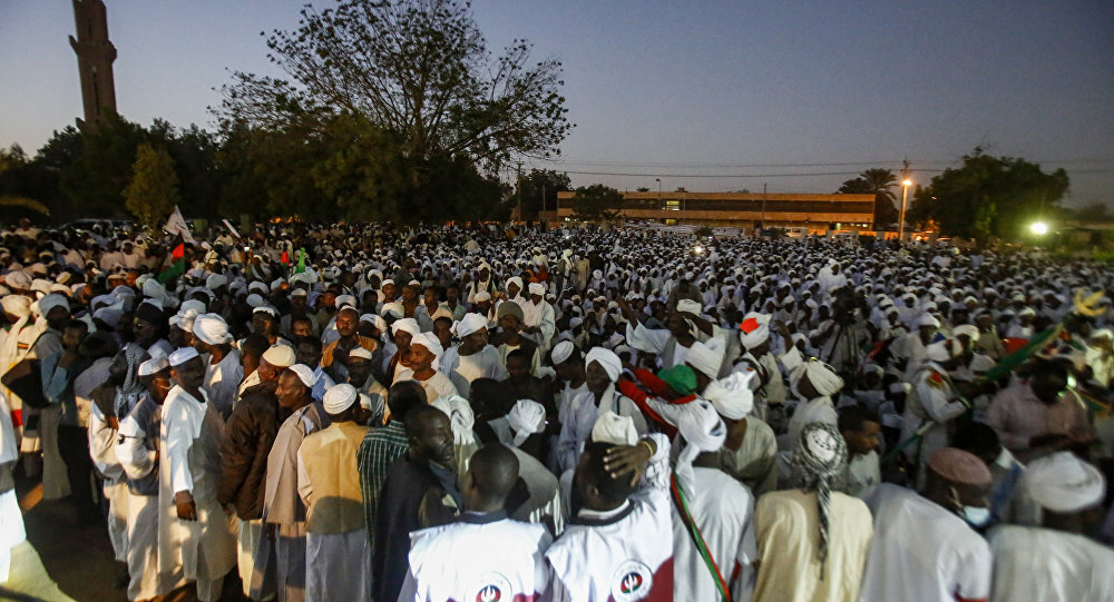 اهتمام إعلامي عربي ودولي بمظاهرات السودان