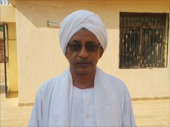 حاصر منزله: الأمن يفشل في اعتقال رئيس المؤتمر السوداني