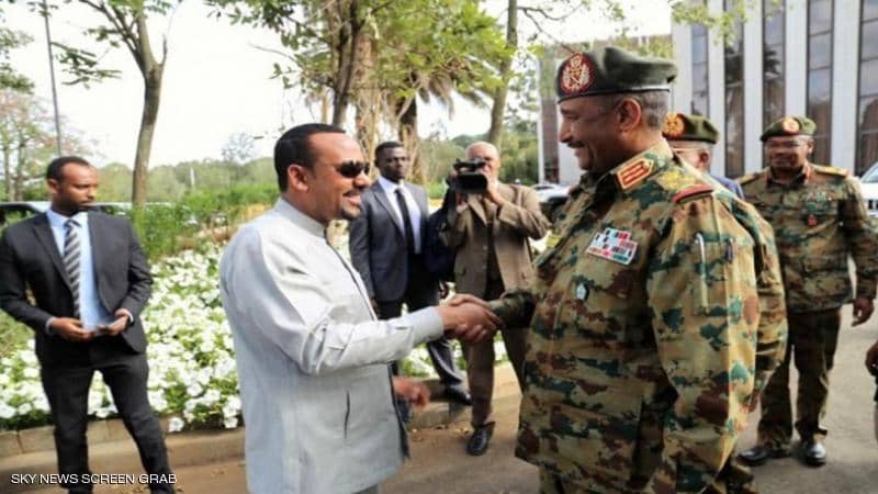 آبي أحمد في الخرطوم للوساطة بين أطراف الأزمة السودانية