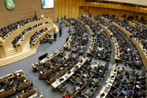 مراقبون: تعليق عضوية السودان في الاتحاد الإفريقي يضيق الخناق على المجلس العسكري
