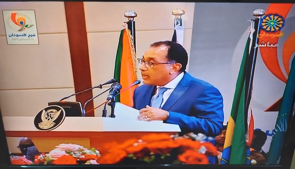رئيس وزراء مصر: شمس السودان الجديد ستشرق ساطعة