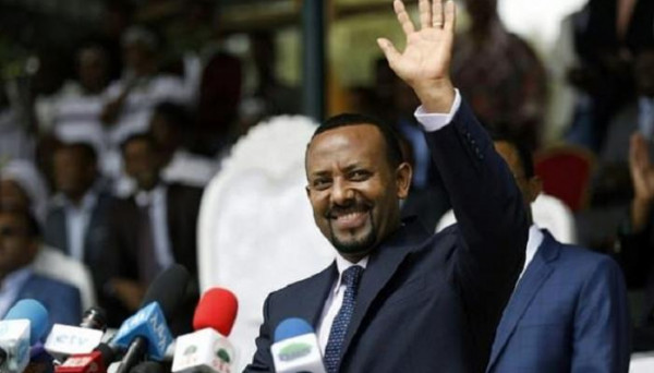رئيس الوزراء الإثيوبي يتهم مليشيات محلية تثير الفتنة مع السودان