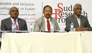 حمدوك : قطعنا شوطاً كبيراً في قضية رفع اسم السودان من قائمة الإرهاب