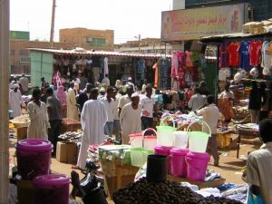 ضنك معيشي عاشه السودانيون في العام المنصرم أدي بهم للهجرة