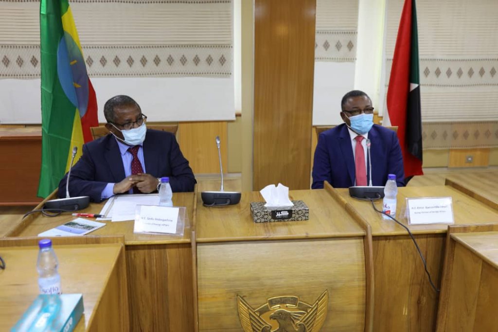 وزير خارجية إثيوبيا في الخرطوم لمؤازرة وتقديم الدعم للمنكوبين