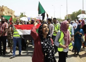 حركة النساء السودانيات تدين حوادث العنف الممنهج ضد الثائرات في موكب 19 ديسمبر