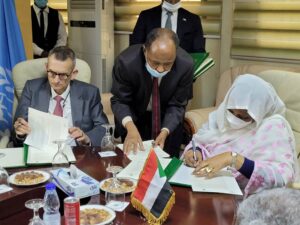 السودان يوقع على اتفاقية وضع بعثة الأمم المتحدة المتكاملة لدعم الفترة الانتقالية