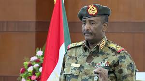 في احتفال تنصيب حاكم دارفور البرهان يعلن عن بداية تنفيذ الترتيبات الامنية