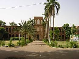 جامعة الخرطوم تباشر التحقيق فى حادثة اقتحام داخلية الطالبات