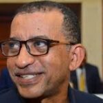 أمين حسن عمر في مأزقه!