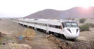 وصول الدفعة الثانية من قاطرات السكة الحديد الجديدة من الصين