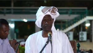 وزير الدفاع يدعو السودانيين للتكاتف والعبور بالبلاد إلى بر الأمان
