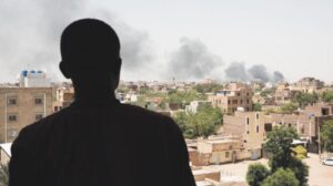 شهر على الحرب في السودان.. معارك مستمرة وأزمة إنسانية متفاقمة