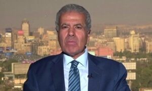 مدير تحرير الأهرام المصرية <br> البرهان في مصر للبحث عن مخرجات سريعة لتسوية سياسية لإنقاذ السودان