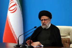 وفاة الرئيس الإيراني إبراهيم رئيسي ومرافقيه إثر تحطم طائرتهم