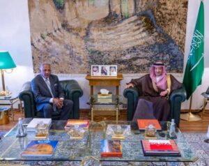 دفع الله الحاج سفيرًا للسودان في “الرياض”