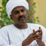 محمد الفكي: نطالب البرهان بوقف إجراءات تشكيل الحكومة وتجنب تفتيت البلاد