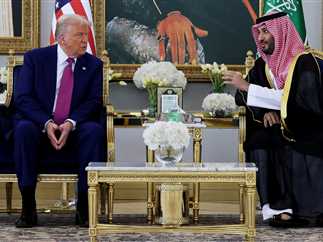 القمة الأميركية السعودية: رفع العقوبات عن سوريا و”وثيقة شراكة اقتصادية استراتيجية” واستثمارات بـ 300 ملياردولار