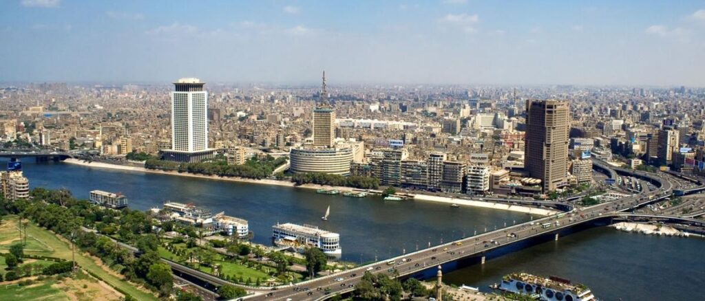 أماسي القاهرة ولياليها