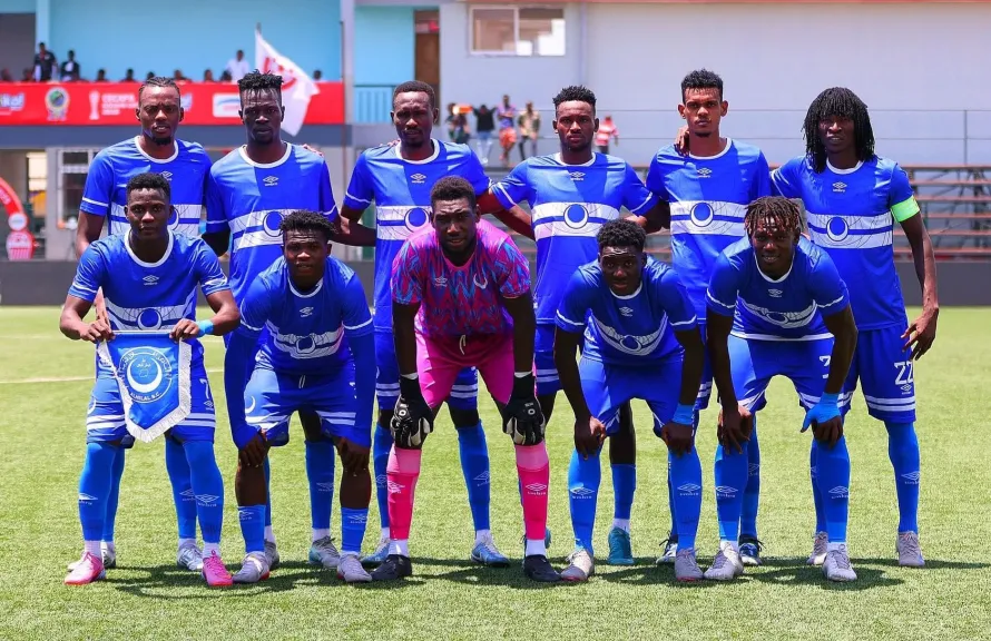 المعلم وفارس وبوجبا وسالم.. تحت مرمى نيران جمهور الهلال