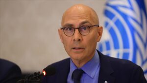 فولكر تورك يدعو أطراف الصراع في السودان إلى استئناف الحوار بشأن وقف إطلاق النار