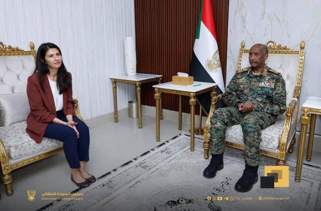 التقت البرهان.. وزيرة الدولة بالخارجية الألمانية: يجب أن تتوقف الحرب فورا