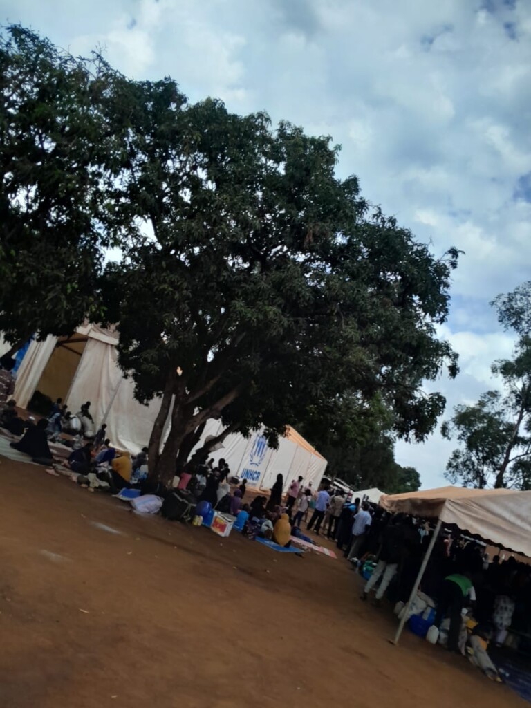 “صمود” يدعو لتدارك  الأوضاع في معسكر كريانـدنقو للاجئين بأوغندا عقب توقف الدعم الغذائي