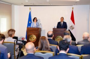 عبد العاطي يدين الانتهاكات الجسيمة في الفاشر