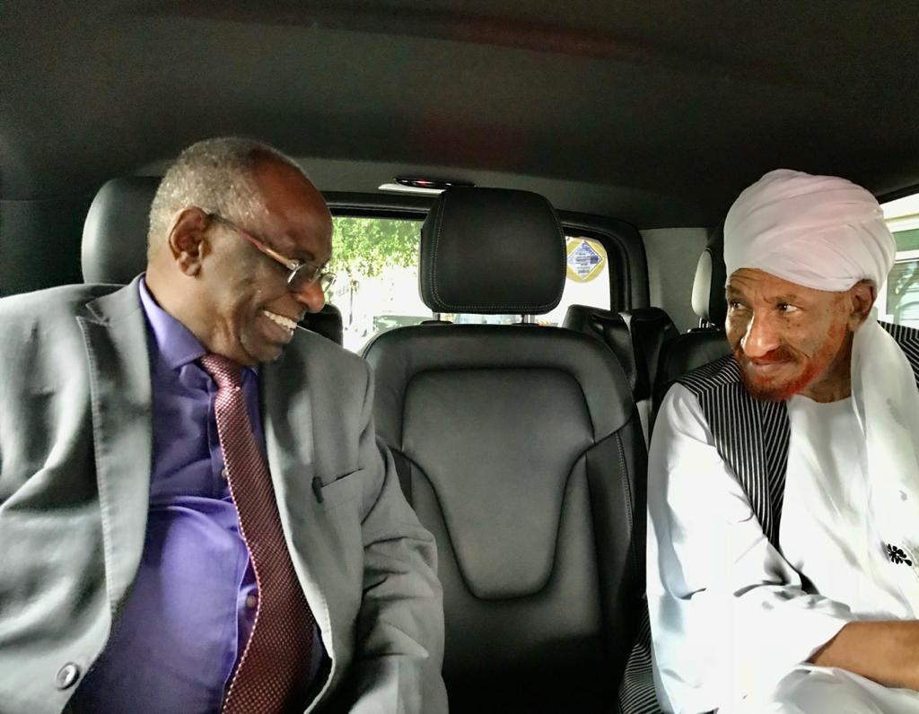 في الذكرى الخامسة لرحيله غاب الإمام الصادق المهدي وتظلُّ مبادئه وقيمه باقية