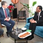 كامل إدريس يقدم رؤية للسلام بنيويورك ويؤكد رغبة الحكومة في إيجاد مخرج من الحرب