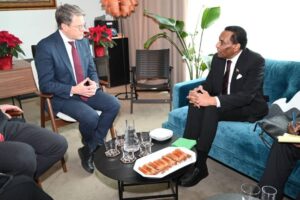 كامل إدريس يقدم رؤية للسلام بنيويورك ويؤكد رغبة الحكومة في إيجاد مخرج من الحرب كامل إدريس يقدم رؤية للسلام بنيويورك ويؤكد رغبة الحكومة في إيجاد مخرج من الحرب