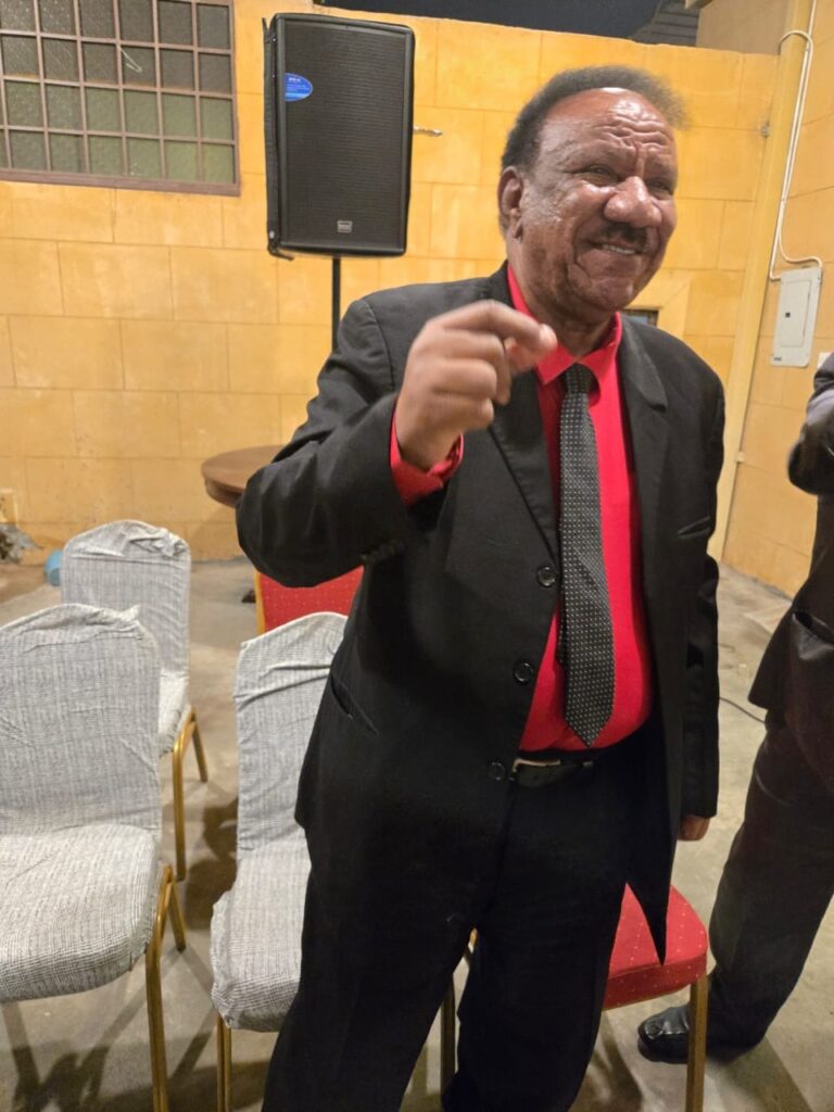 أمسية استثنائية بالرياض تحتفي بأحد أعلام الفن السوداني بحضور صديق سرحان وجلال الصحافة “لمة حلوة” تكرم الفنان صديق متولي