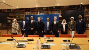 (صمود) يبحث مع المركز الفرنسي للعلاقات الدولية رؤيته حول وقف الحرب وجهود الرباعية (صمود) يبحث مع المركز الفرنسي للعلاقات الدولية رؤيته حول وقف الحرب وجهود الرباعية