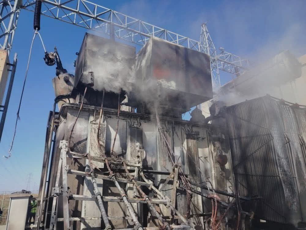 استهداف محطة كهرباء الأبيض بطائرات مسيرة يتسبب في توقف الإمداد الكهربائي