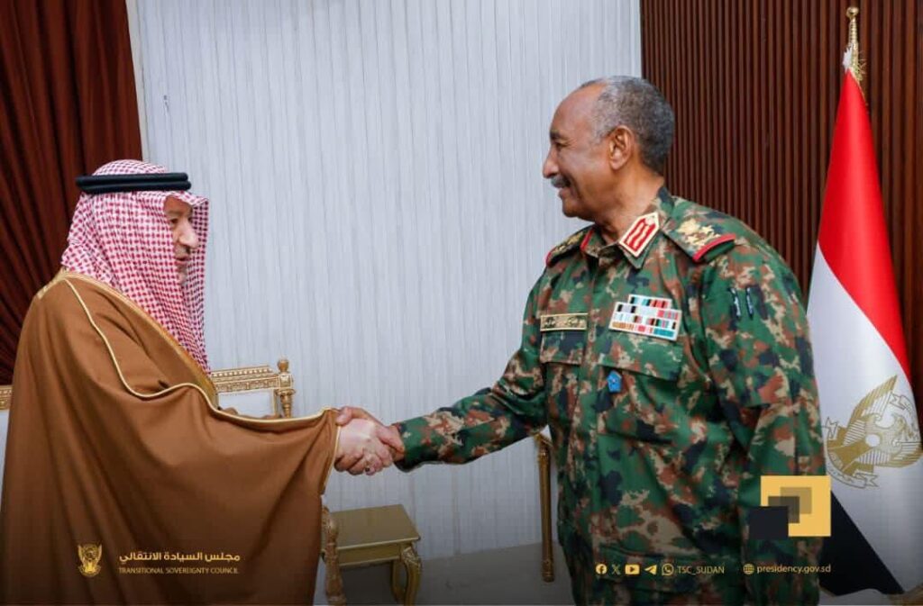 البرهان يبحث مع نائب وزير الخارجية السعودي مبادرة ترمب بن سلمان لإحلال السلام في السودان