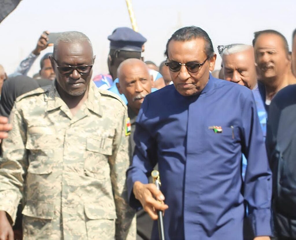 رئيس الوزراء يعلن استئناف نشاط الحكومة من الخرطوم