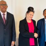 حمدوك يبحث مع مدير الشؤون الأفريقية بالخارجية الفرنسية سبل وقف الحرب في السودان