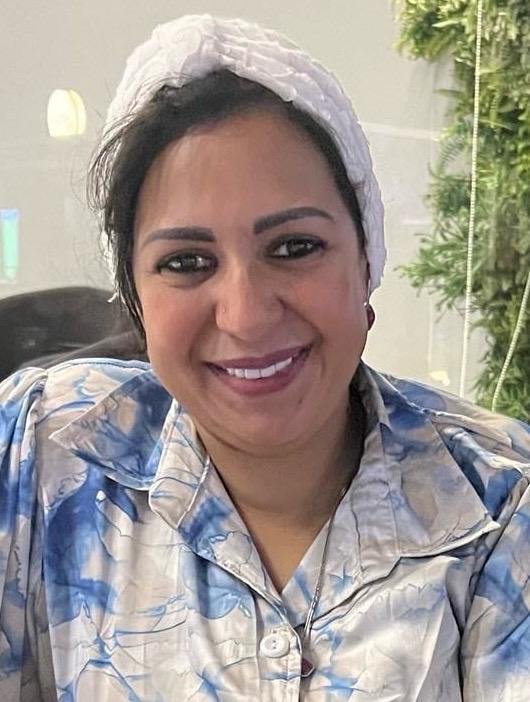 مي عزت في معرض الكتاب برواية عشق تُواجه بمحاكمة مجتمعية