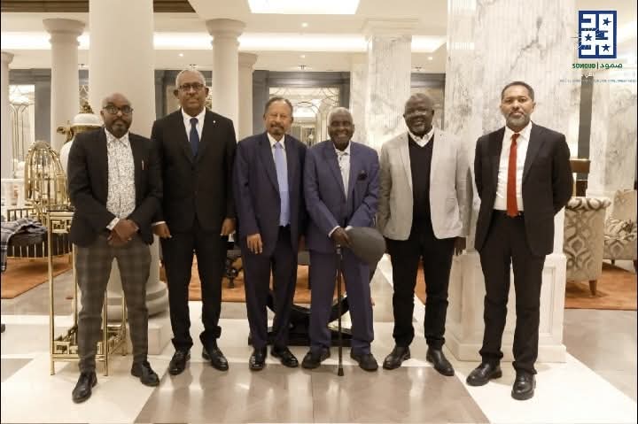 وفد «صمود» يبحث مع المؤتمر الشعبي جهود وقف الحرب ومستقبل السودان