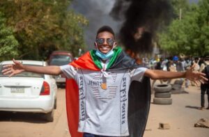 محكمة دنقلا تفرج عن منيب عبد العزيز محكمة دنقلا تفرج عن منيب عبد العزيز